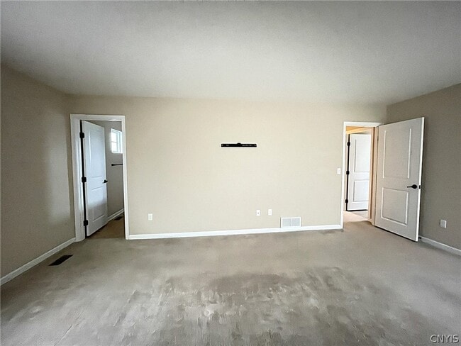 Building Photo - 113 Weeping Willow Way