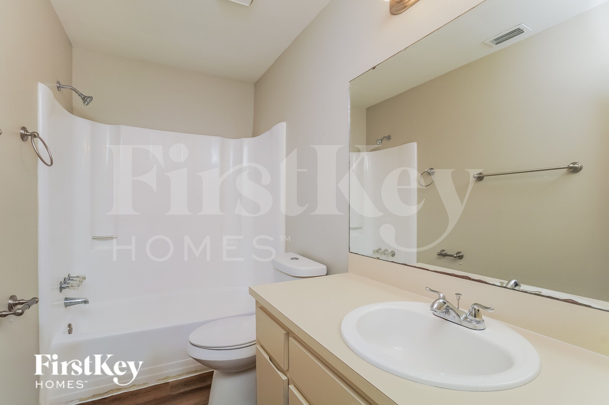 Building Photo - 3753 Willow Wisp Dr N