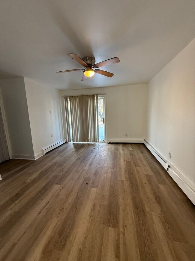 Building Photo - 1438 S 8th St