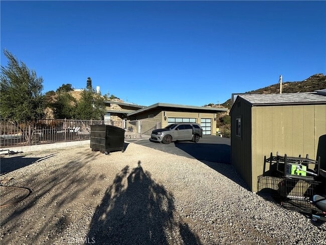 Building Photo - 7300 Santa Susana Pass Rd