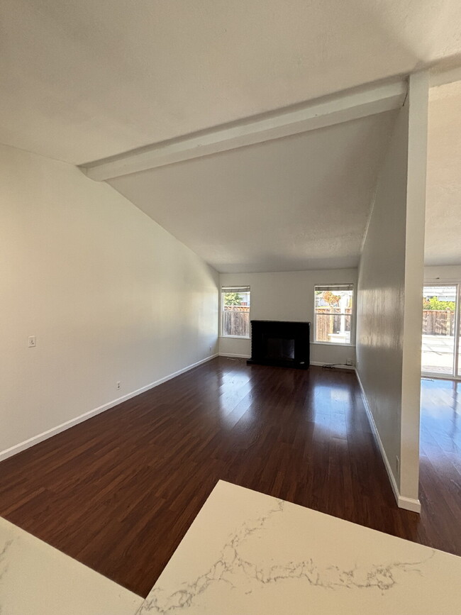 Building Photo - "Beautiful and Open Concord Retreat: 3-Bed...