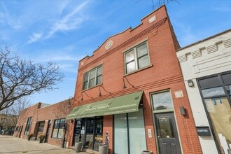 Building Photo - 5414 N Broadway