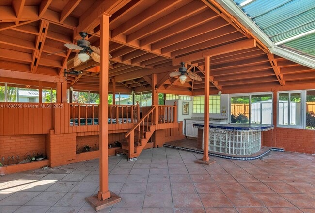 Building Photo - 17320 SW 89th Ave