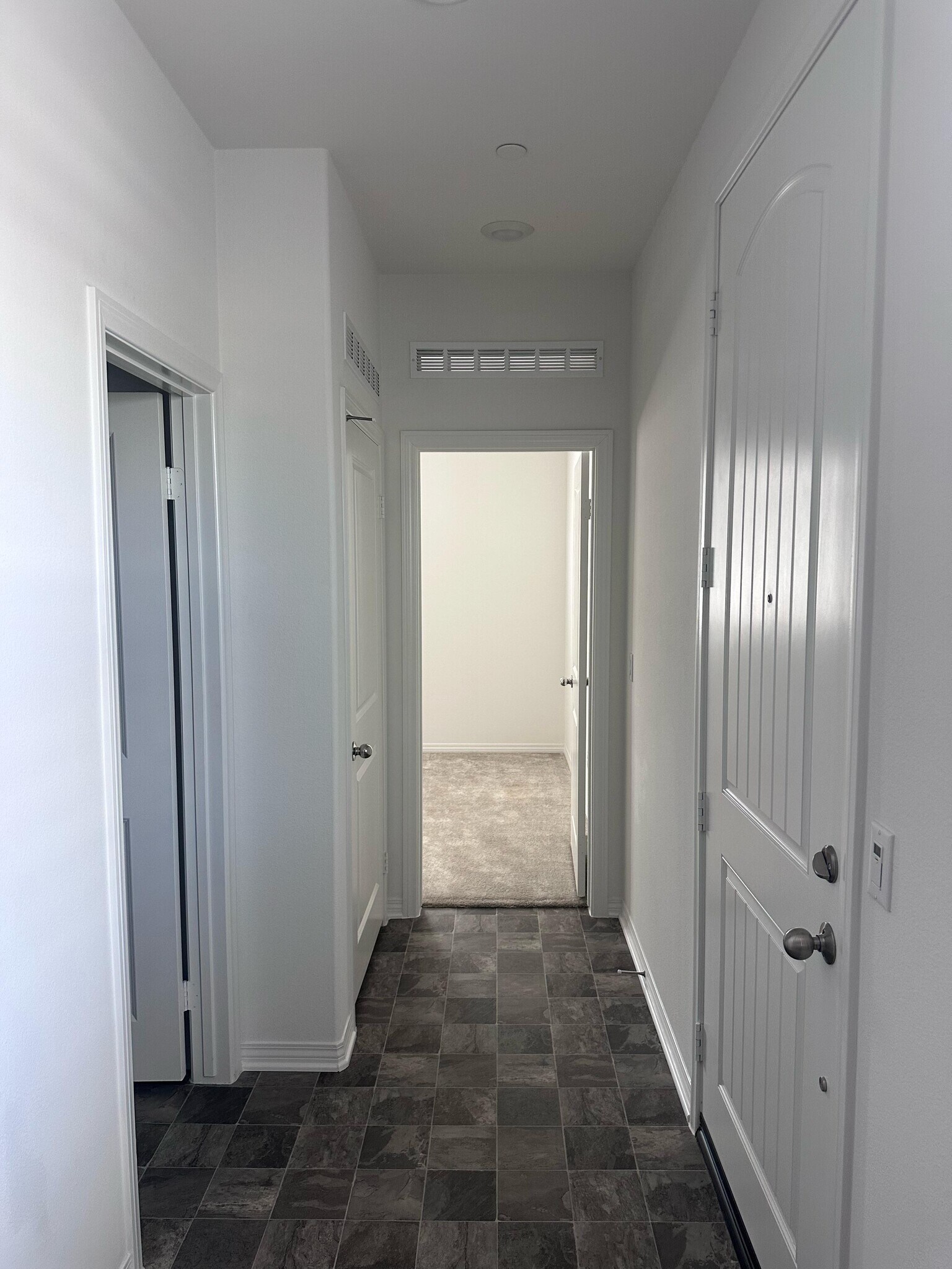 Building Photo - 30272 Truckee Cir