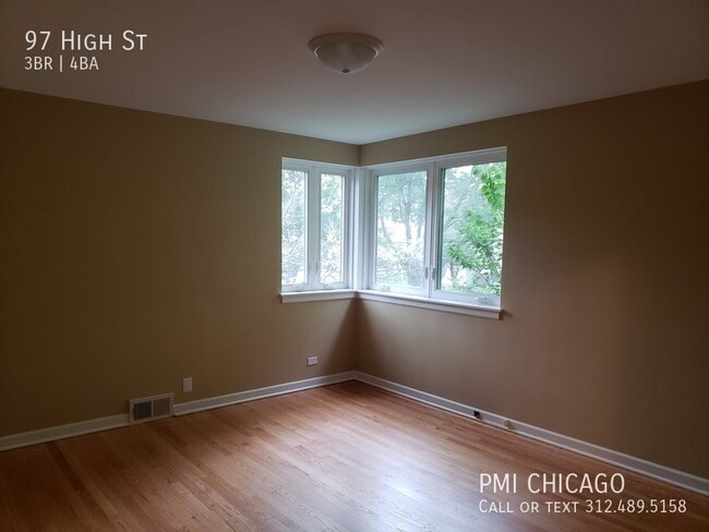 Building Photo - 97 High St