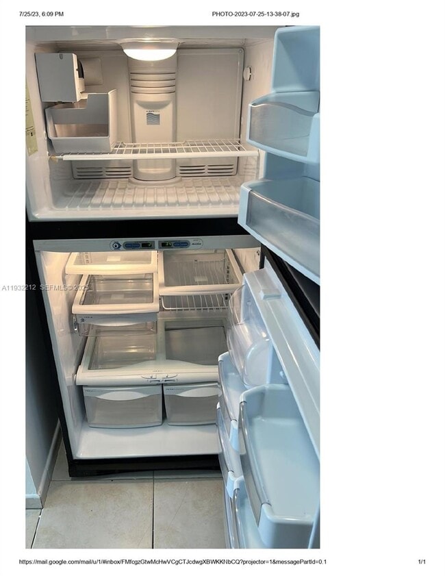 Building Photo - 7240 NW 114th Ave