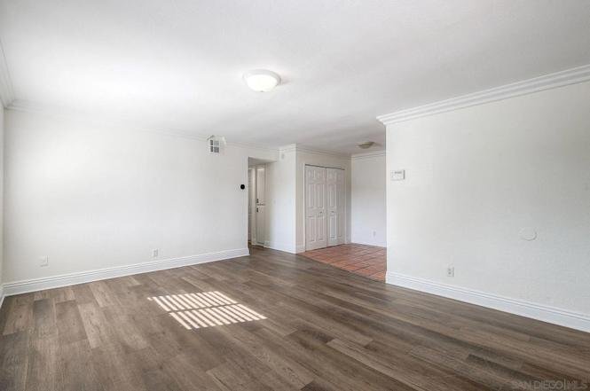 Building Photo - 9948 San Juan St