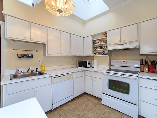 Building Photo - 29 St Mary's St