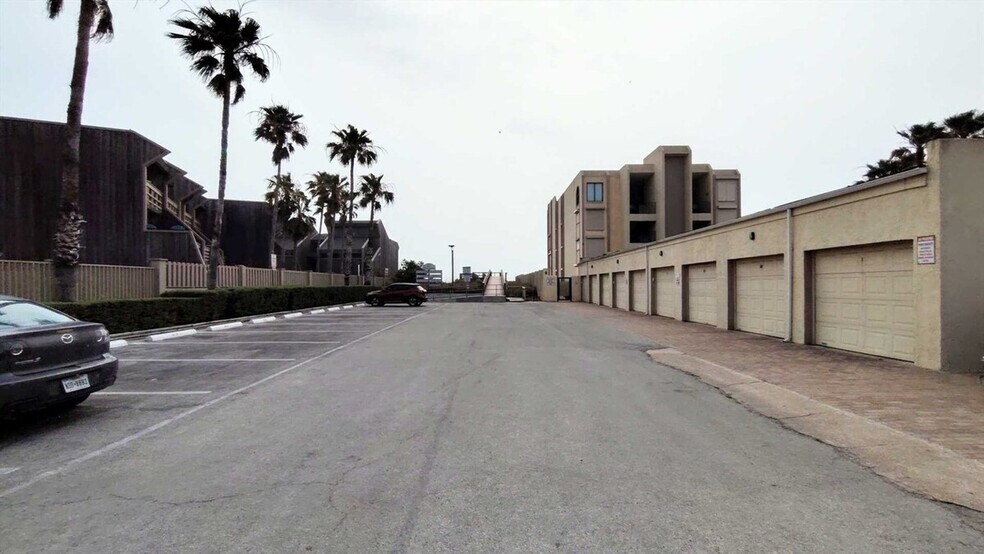 Building Photo - 2401 Gulf Blvd