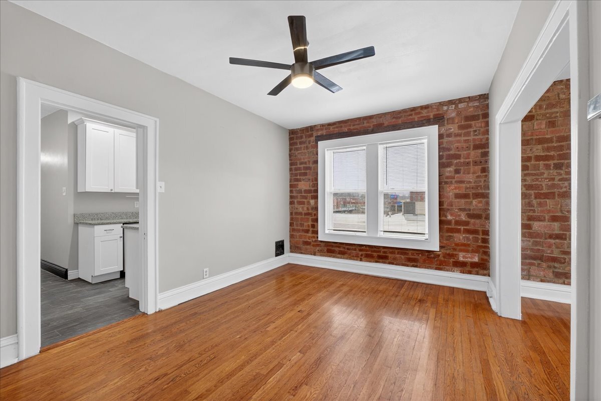 Building Photo - 4636 Shenandoah Ave