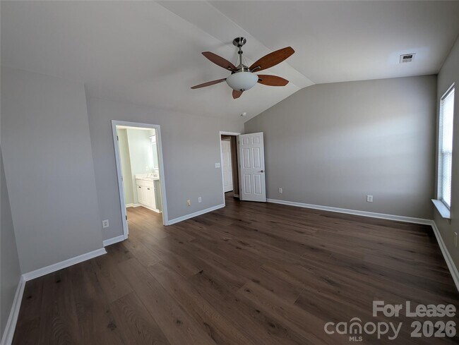 Building Photo - 11307 Breezehill Ln