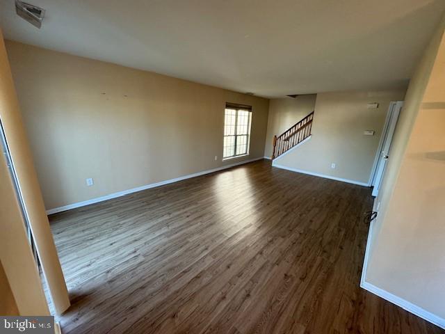 Building Photo - 503 Steeplechase Ct