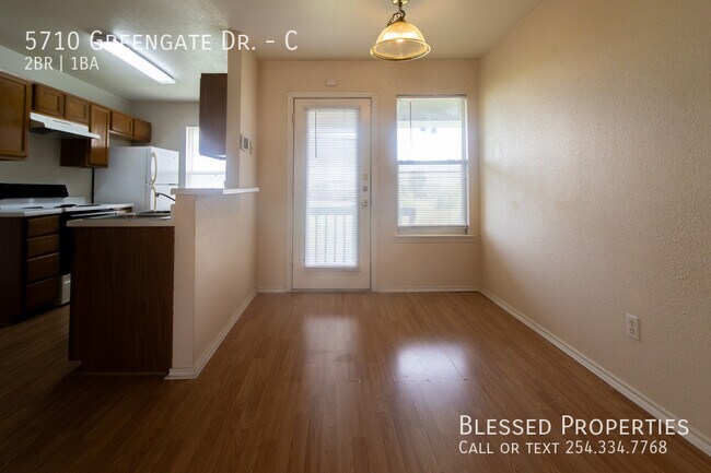 Building Photo - 5710 Greengate Dr