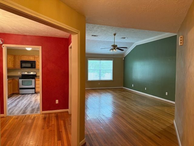 Building Photo - 10826 Buffum St