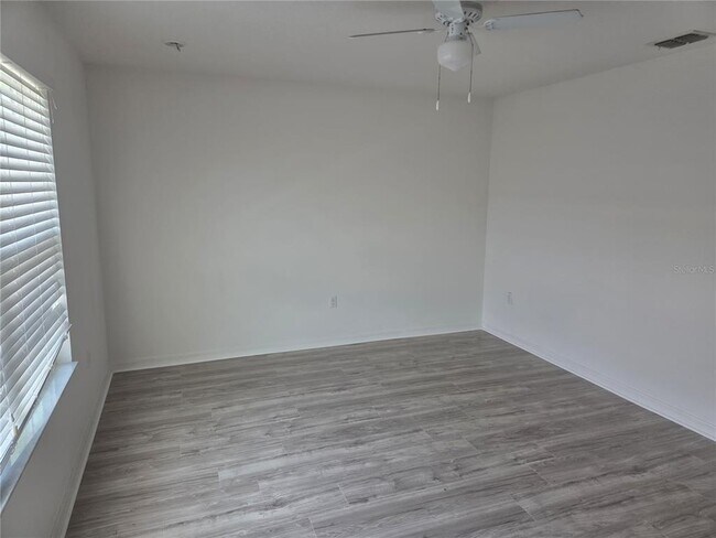 Building Photo - 3872 Carrick Bend Dr