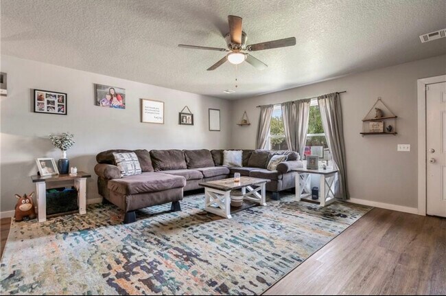 Living Room - 707 E Eastview Dr