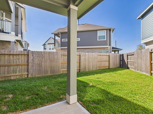 Building Photo - 15819 Black Grouse Dr