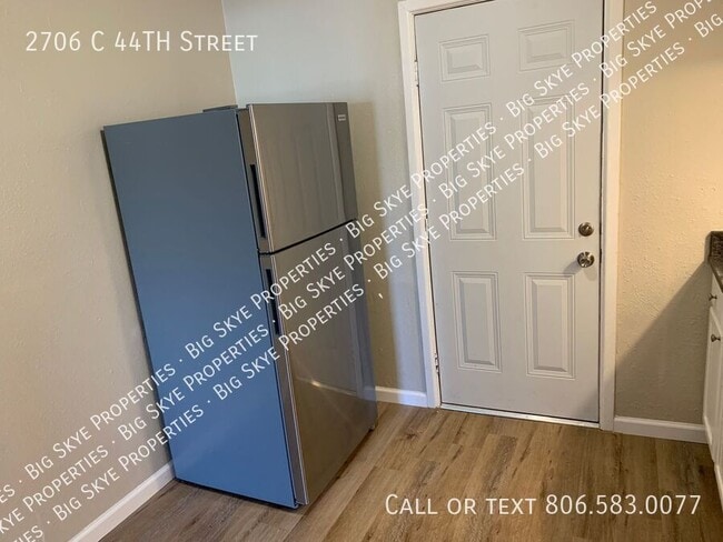 Building Photo - 2706 44th St