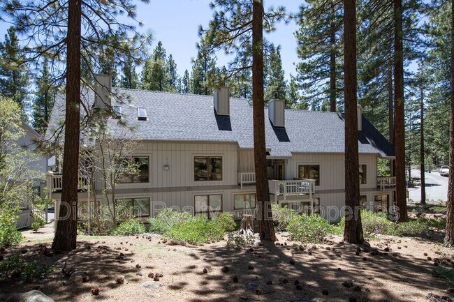 Building Photo - 908 Harold Dr