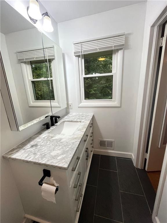 Building Photo - 2301 Echo Hills Cir NE