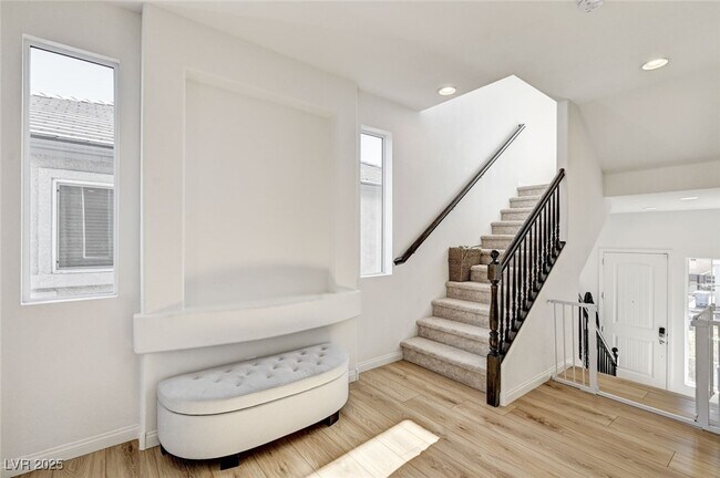 Building Photo - 6328 Rock Strm Ln