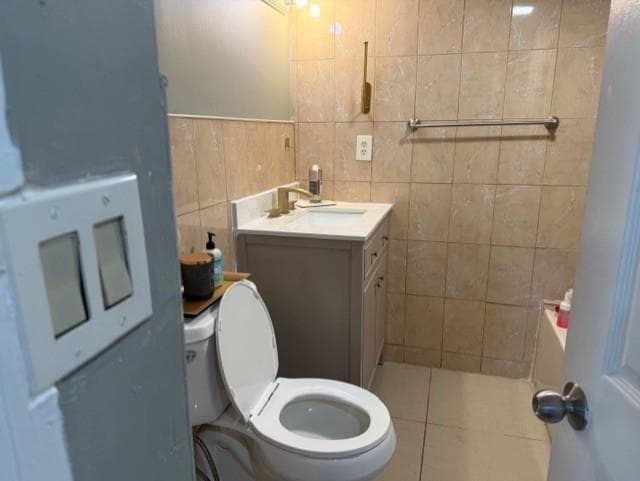 Building Photo - 7 Chopin Ct