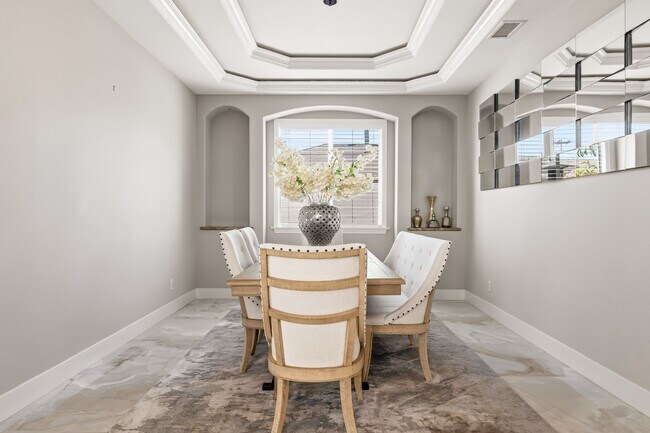 Building Photo - 1832 11th St