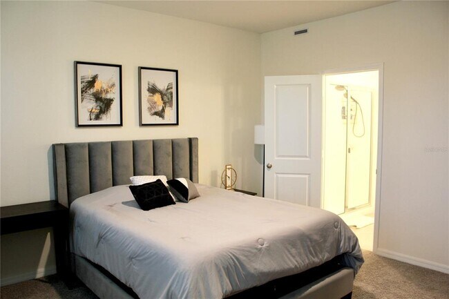 Building Photo - 4461 Small Creek Rd