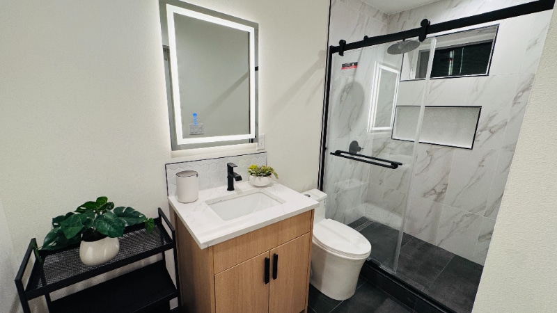 Building Photo - 4029A 51st Ave SW