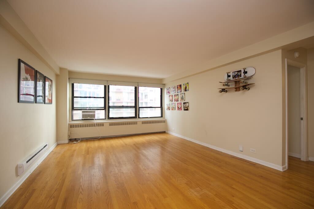 Building Photo - 4180 N Marine Dr