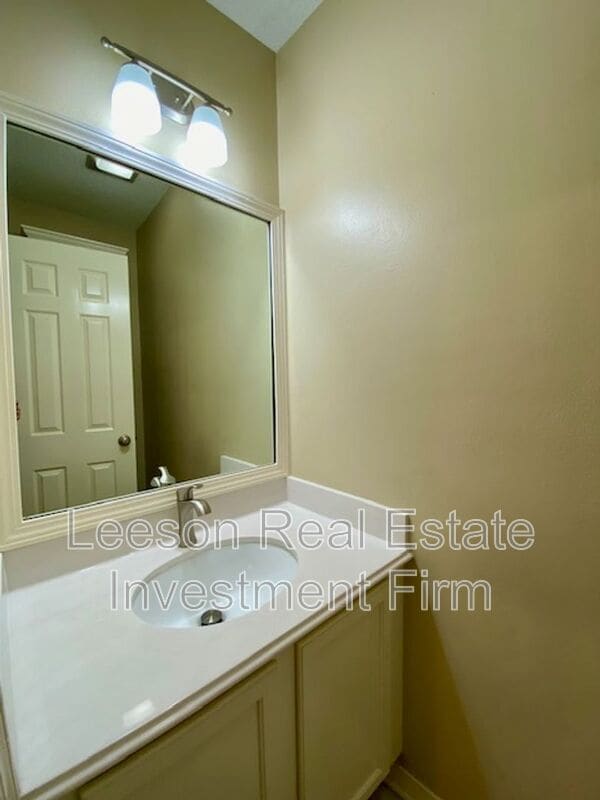 Building Photo - 9221 Ellerbe Rd