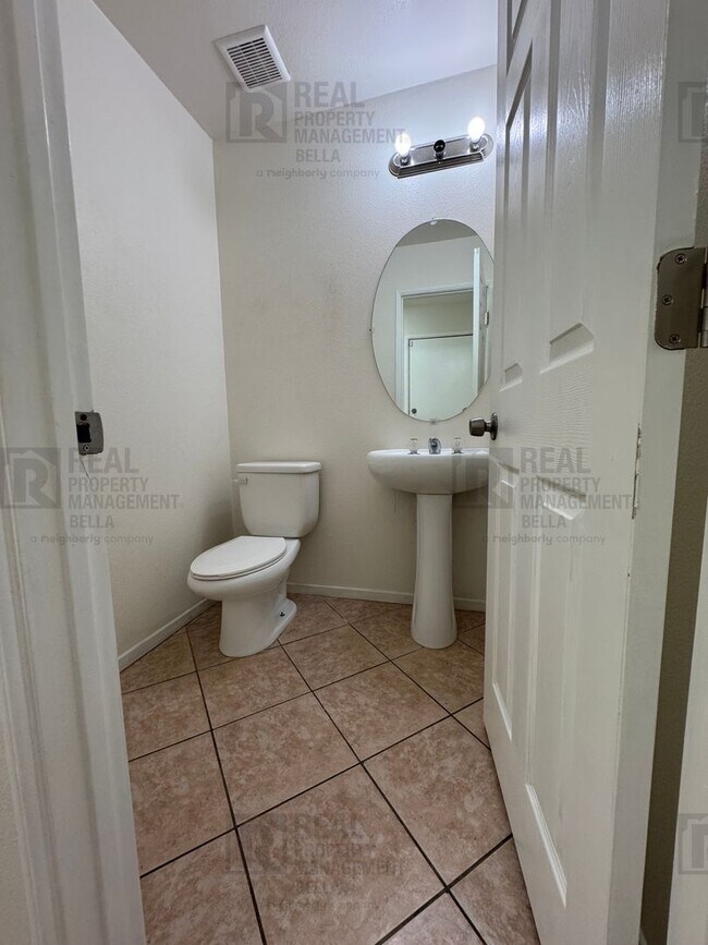 Building Photo - Spacious Moreno Valley Ranch Home with 3-Car Garage & Resort-Style Amenities