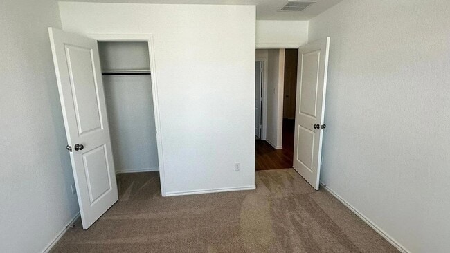Building Photo - 121 Tofalla
