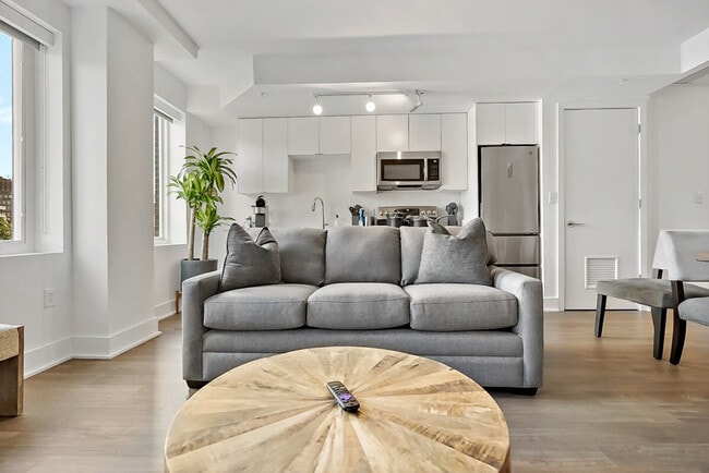 Building Photo - 2000 P St NW