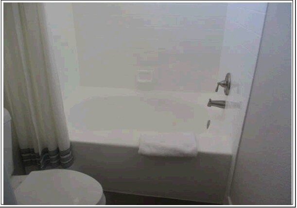 Building Photo - 5155 W Tropicana Ave