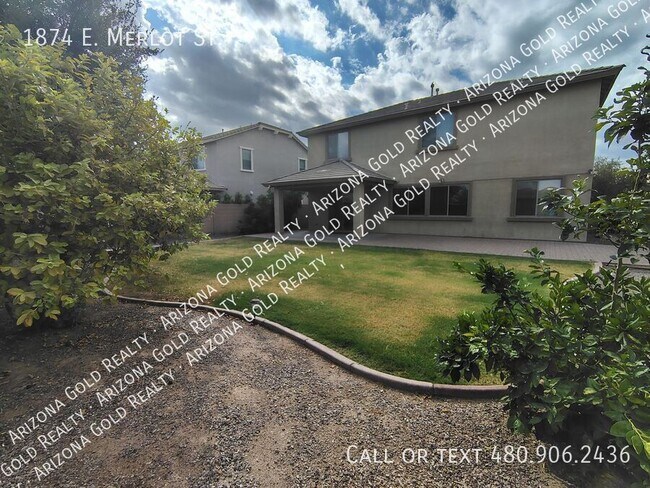 Building Photo - 1874 E Merlot St