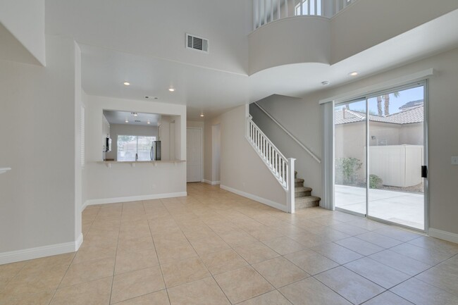 Building Photo - Beautiful 3-Bedroom Home in Silverado Ranch