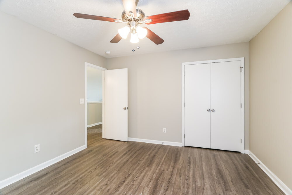 Building Photo - 4321 Willowview Blvd