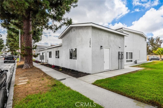 Building Photo - 12571 Kensington Ln