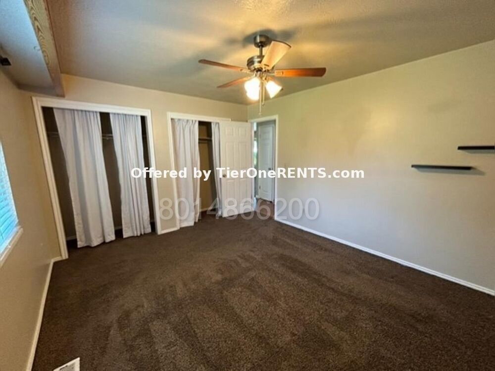 Building Photo - This property offers a NO DEPOSIT option available for qualified renters!