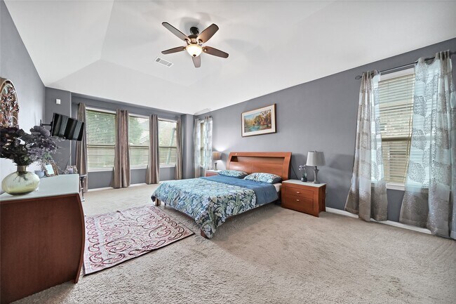 Building Photo - 8115 Spreadwing St