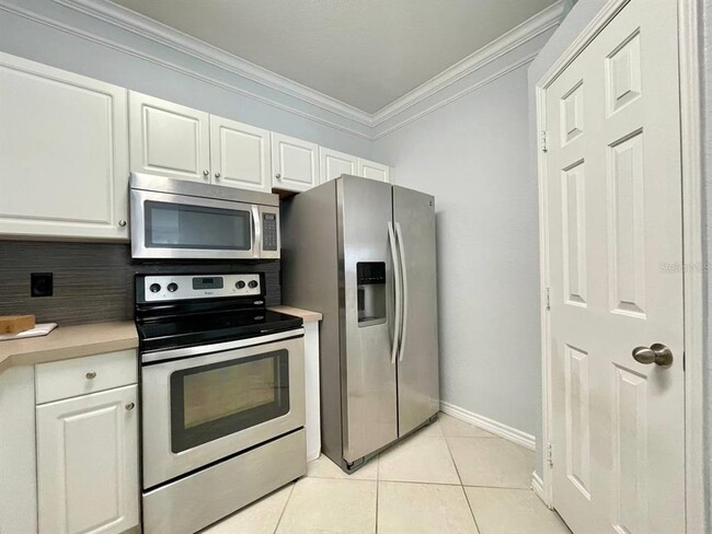 Building Photo - 4333 Bayside Village Dr