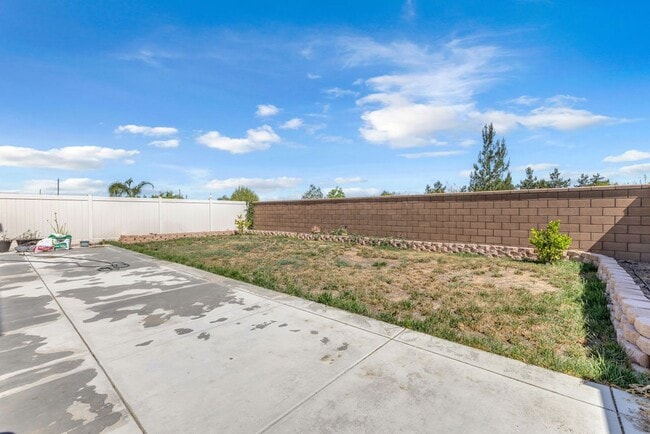 Building Photo - Spacious 5-Bedroom Home in Spencer’s Crossing – Murrieta - 6 Month - 1 Year or Lease To Own!