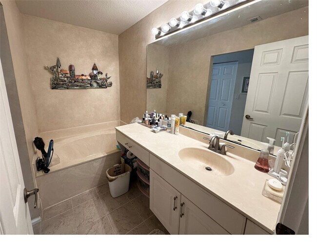 Building Photo - 12634 NW 56th Dr