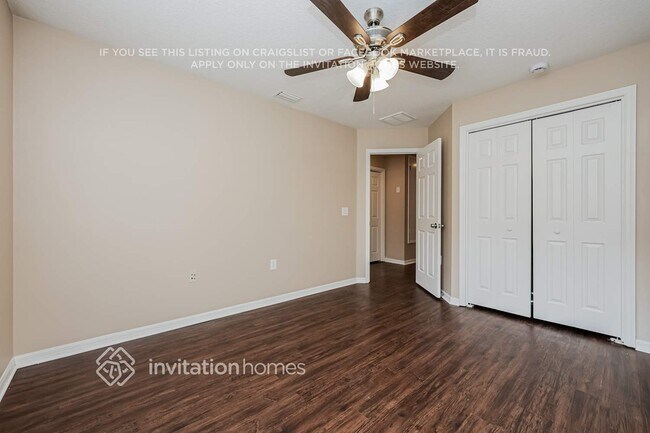 Building Photo - 15454 Martinmeadow Dr