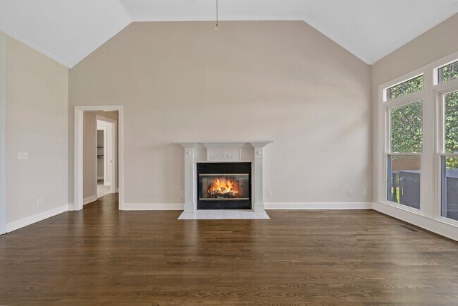 Building Photo - 375 Natchez Trace Ct