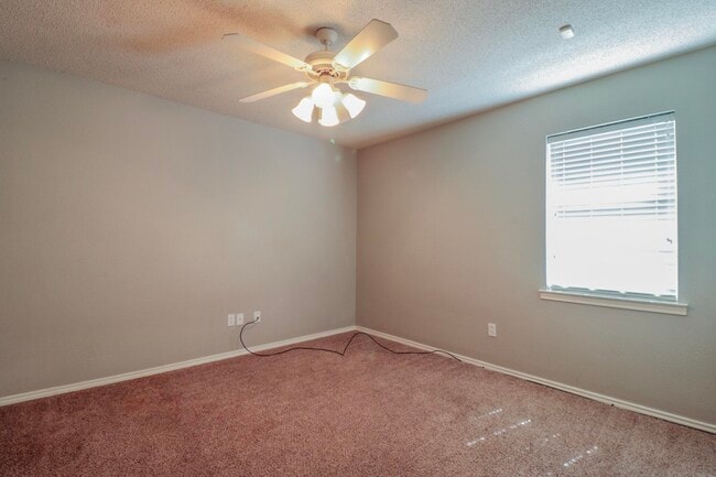 Building Photo - 6704 6th St