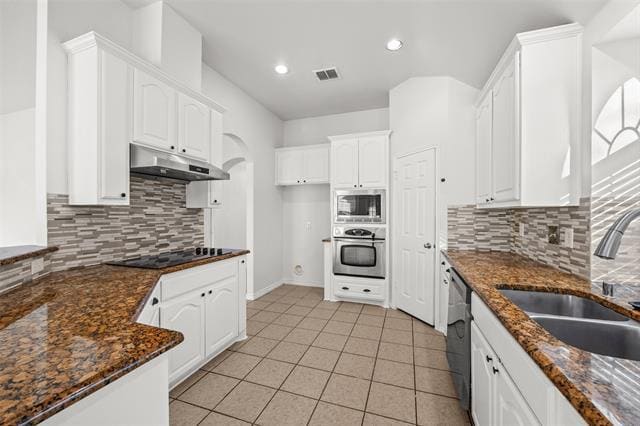 Building Photo - 2217 Trickling Creek Dr