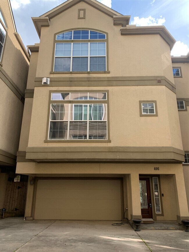 Building Photo - 406 Fowler St