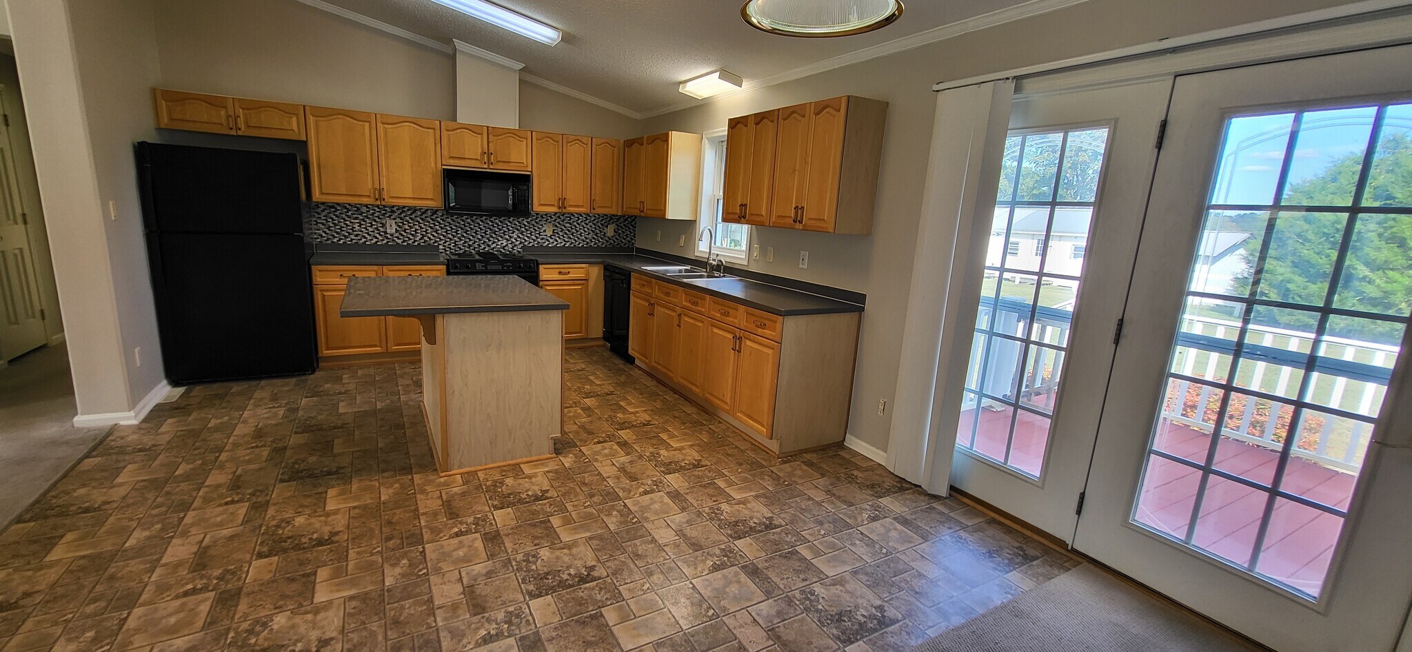 Building Photo - 338 Hicks Farm Rd